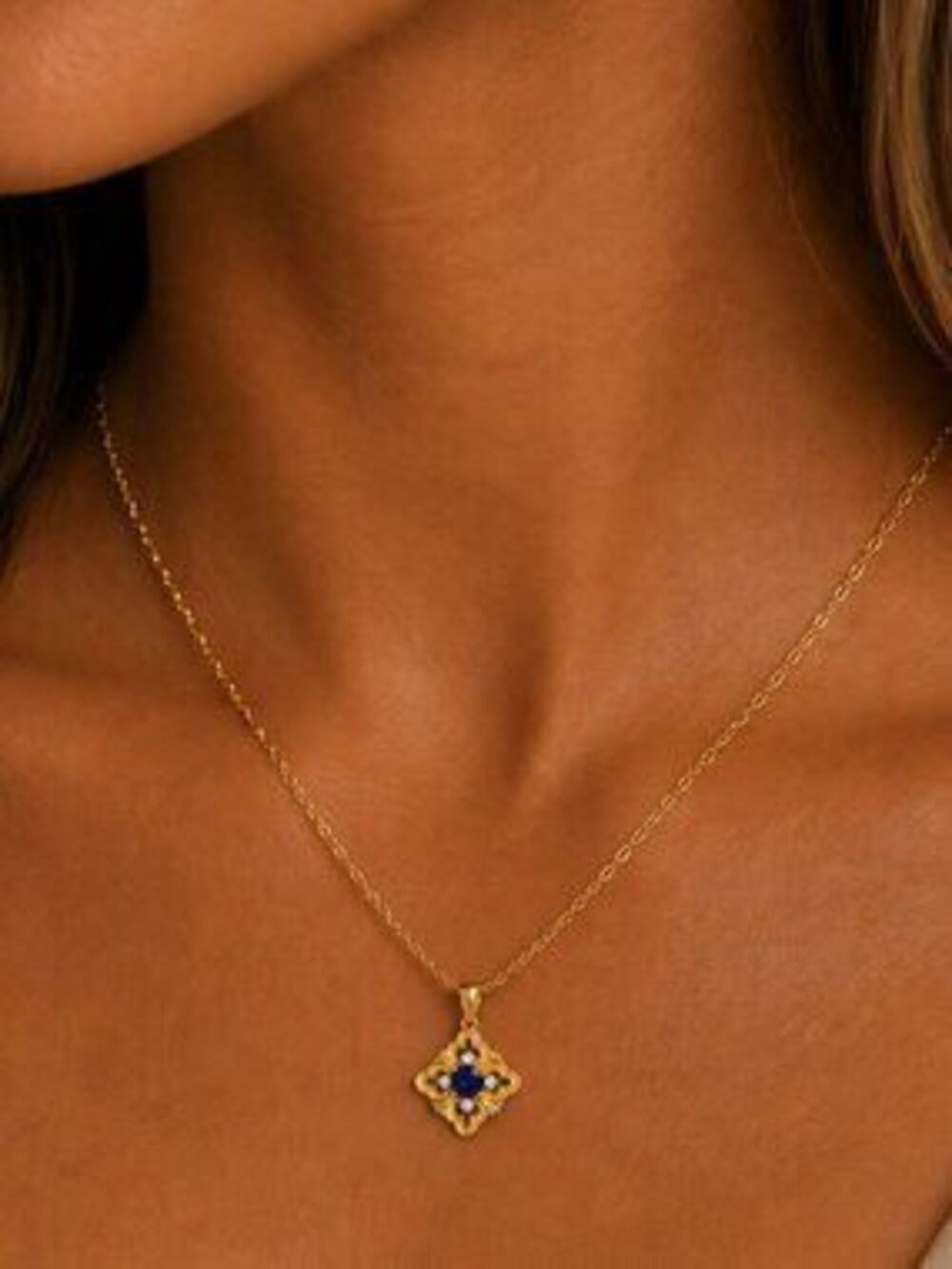 Victoria S925 Sterling Silver Heritage Necklace